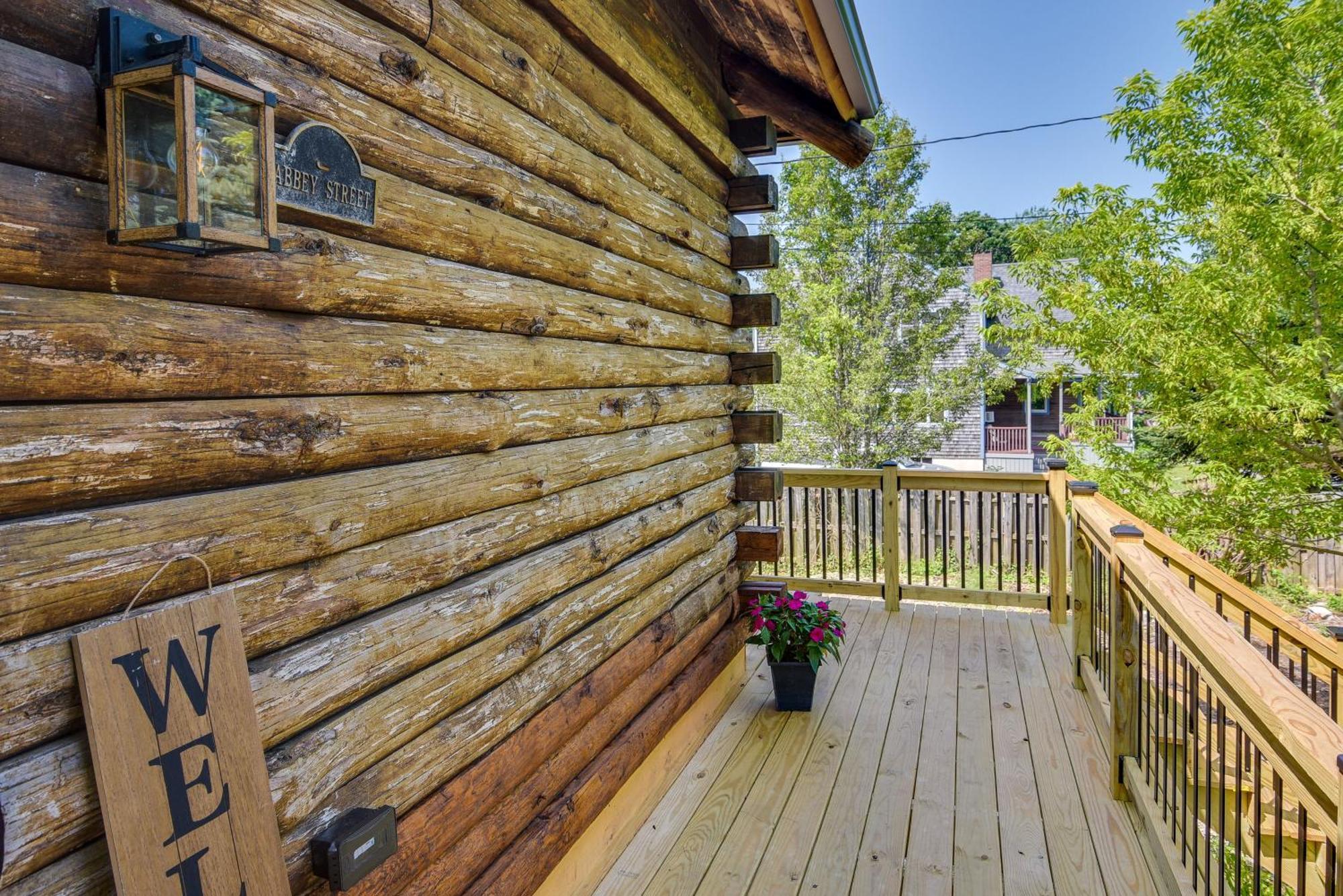 Fairhaven Harbor-Front Gem - Steps From The Water! Villa Exterior photo
