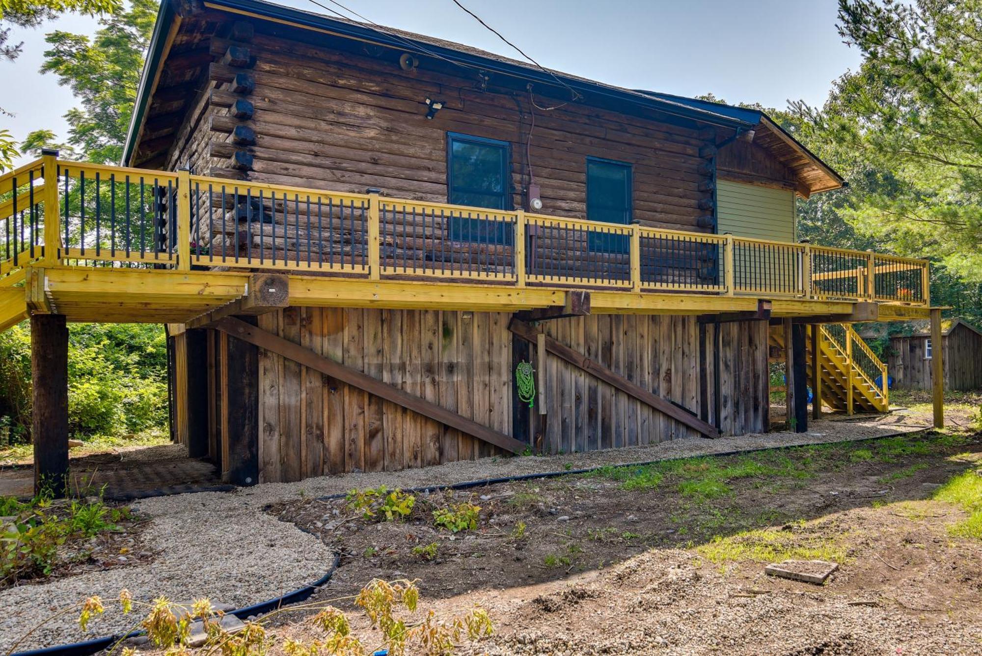 Fairhaven Harbor-Front Gem - Steps From The Water! Villa Exterior photo